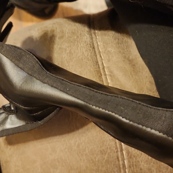 Vegan Leather Full Length Gloves - Picture 4 of 5